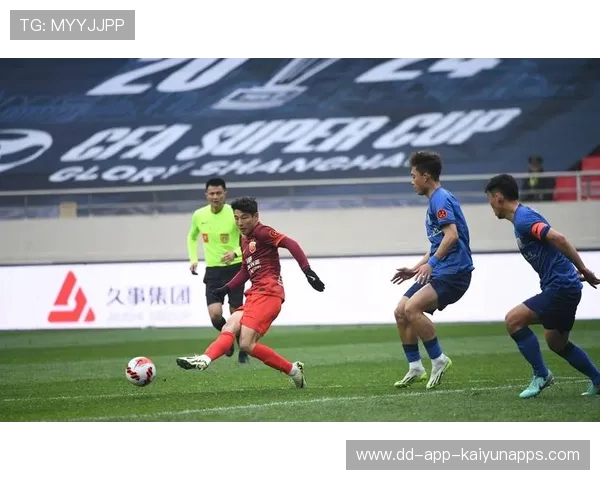 国脚伤愈归队，国家队主帅将其纳入大名单，精彩回归震撼全场