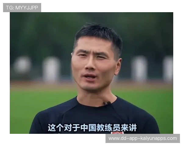 国家队主教练召开战术动员会 强调团队纪律,国家队教练组成员 国家队主教练召开战术动员会 强调团队纪律,国家队教练组成员