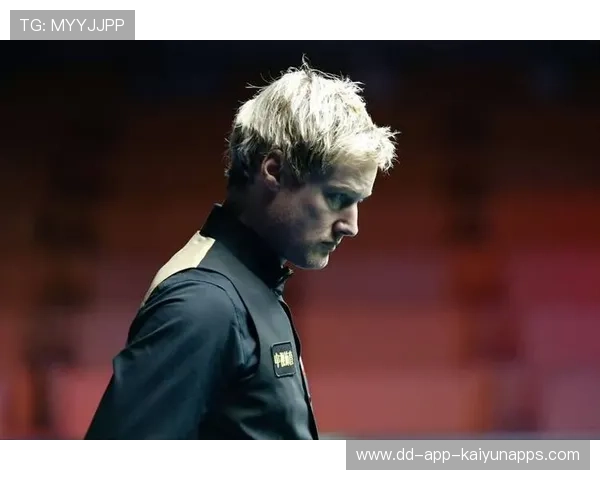 斯诺克国锦赛：15座排名赛冠军出局，世界第三惨遭淘汰，大黑马狂奔