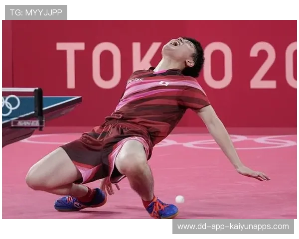 逆天反应!运动员秒秒钟救球震撼全场! 逆天反应!运动员秒秒钟救球震撼全场!