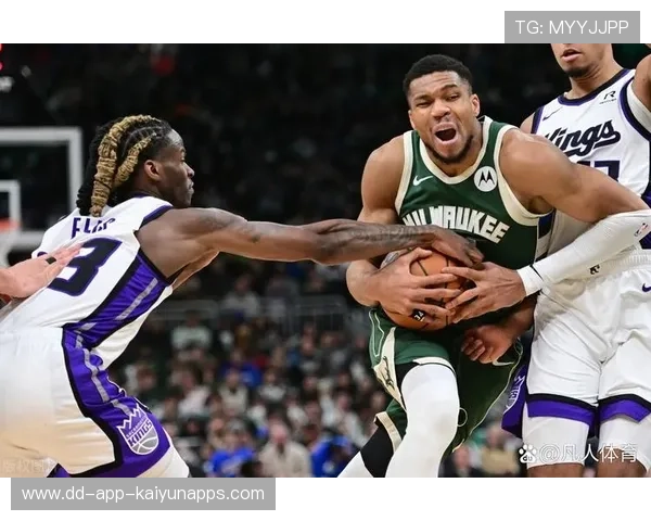 雄鹿进攻火力全开，字母哥再度砍下高分，雄鹿 字母哥